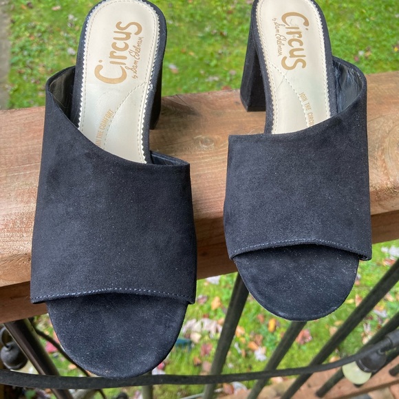 Black suede mules - Picture 5 of 8